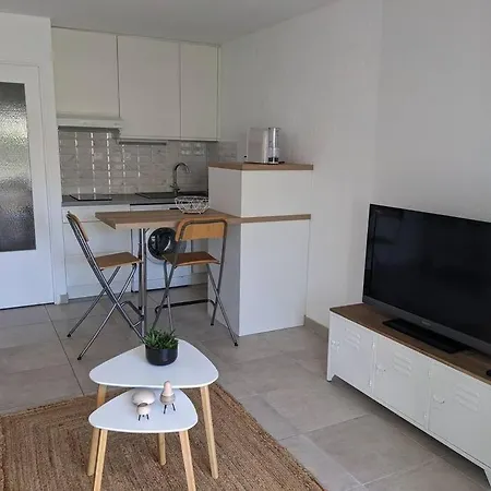 Studio Avec Garage Et A Pied - Plage, Port Apartament Six-Fours-les-Plages